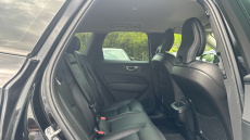 Volvo Xc60 2.0 D4 Momentum 5dr AWD Geartronic Diesel Estate